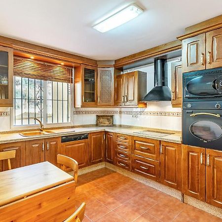 3 Bedroom Stunning Home In Cenes De La Vega Exterior foto