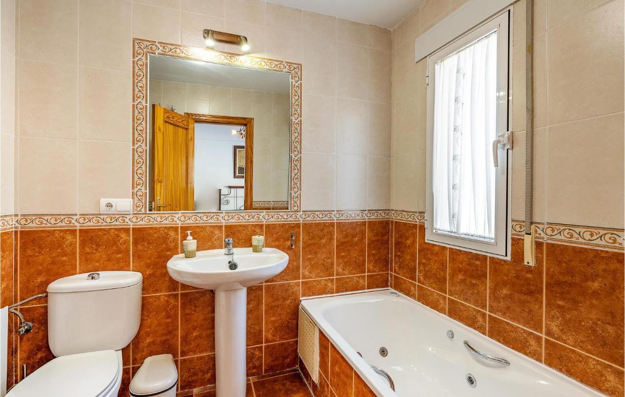 3 Bedroom Stunning Home In Cenes De La Vega Exterior foto